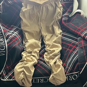 Women’s tan pants